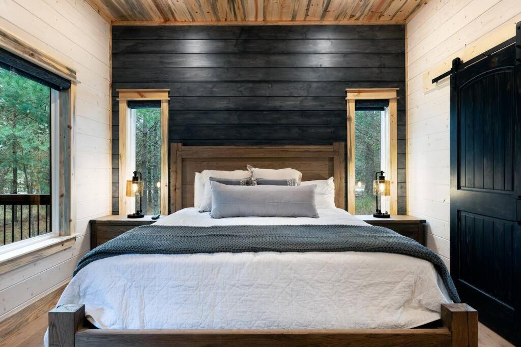 Lone Pine Lodge. Brand New! 2 Bedroom Luxury Cabin. Broken Bow Εξωτερικό φωτογραφία