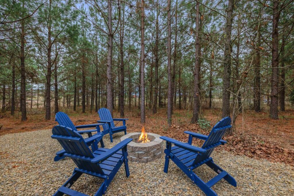 Lone Pine Lodge. Brand New! 2 Bedroom Luxury Cabin. Broken Bow Εξωτερικό φωτογραφία
